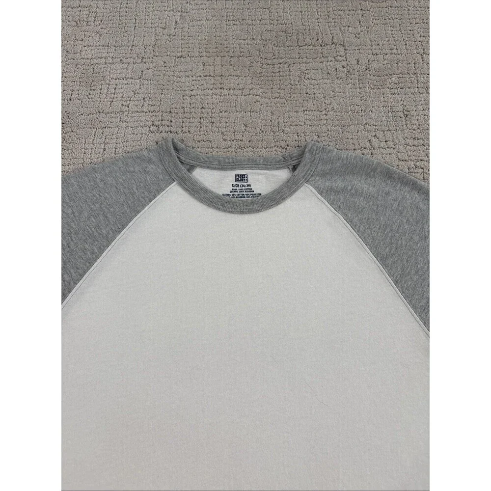 Faded Glory Grey/white Shirt Tee Short Sleeve Men Small 34/36